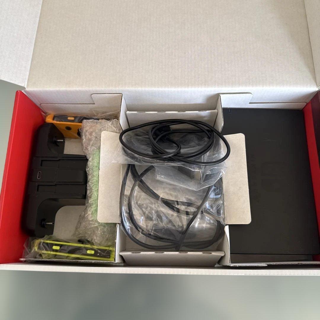 Nintendo Switch 本体 ピンク/黒　追加JOY-con4個セット