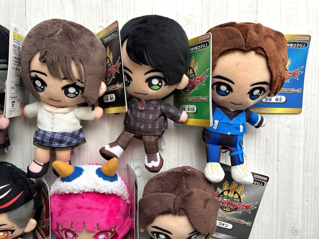 ナンバーワン戦隊ゴジュウジャー　戦隊ヒーローぬいぐるみシリーズ　8体コンプセット