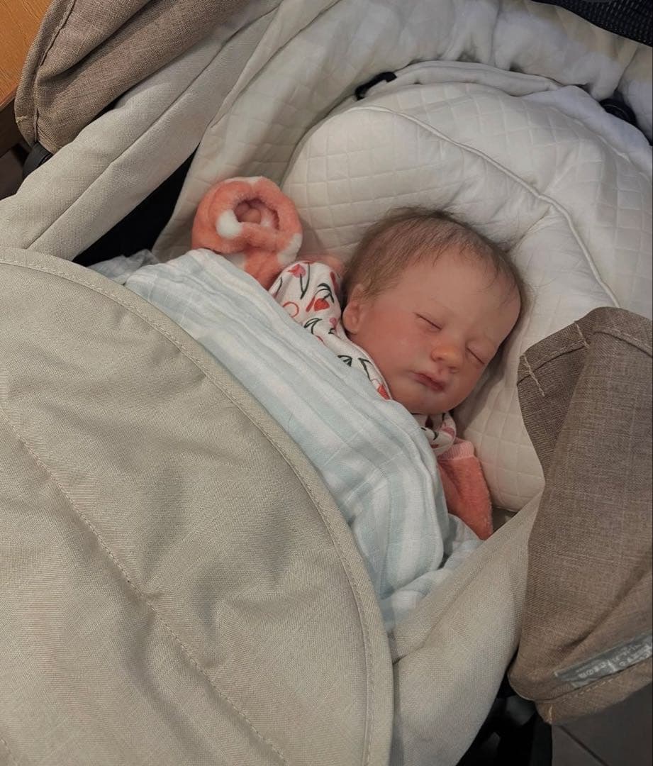 リボーンドール　リアルでかわいい子　アシュリー リボーンドール リアルでかわいい子 アシュリー リボーンドール リアル