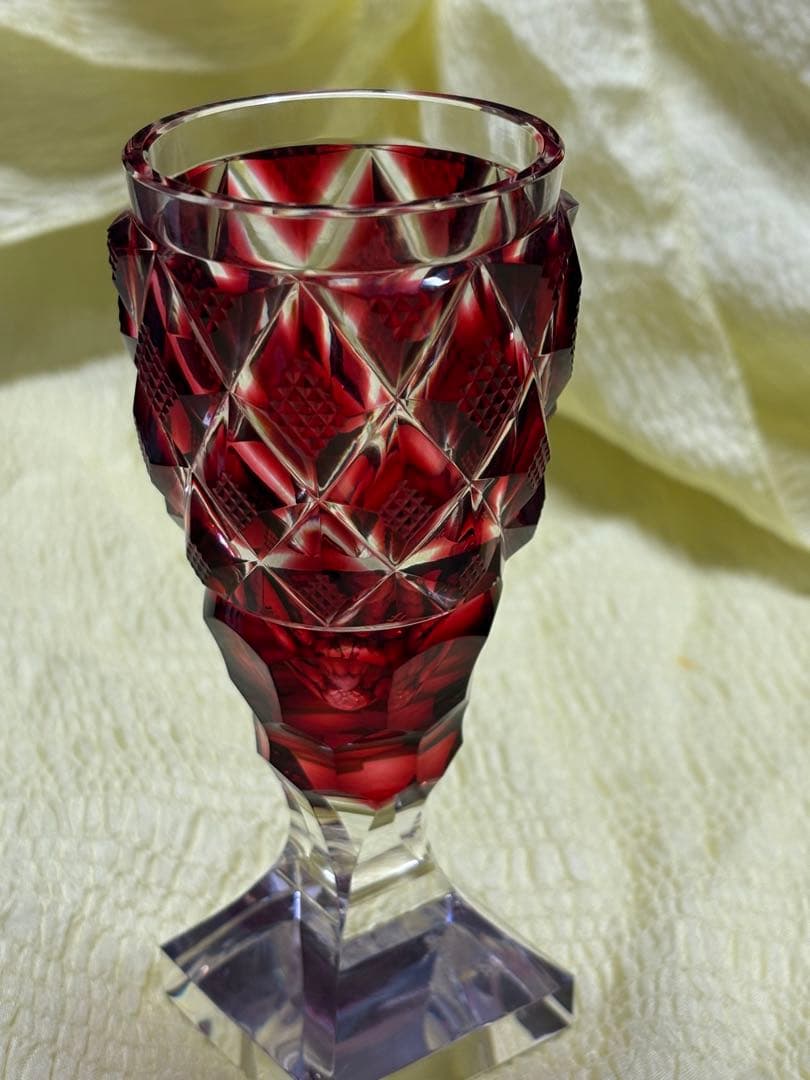 005 ビーズ トンボ玉 容器玉 小さなガラス壺 アンティークビーズ