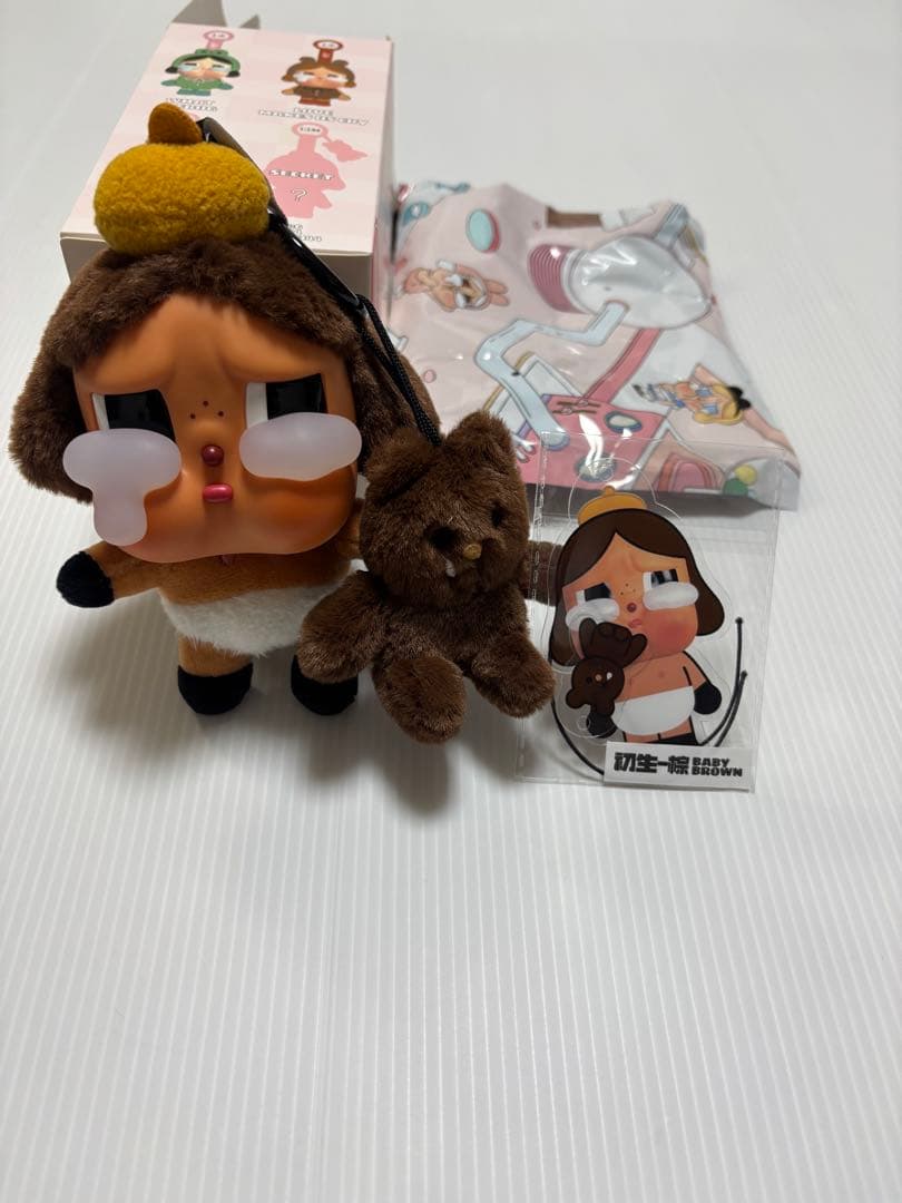 POPMART クライベイビー シークレット CRYBABY Secret