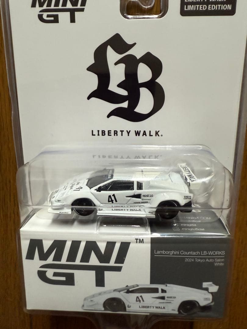 d*9様 LBWK 限定ブリスター miniGT AZ-1 RX-7 Count