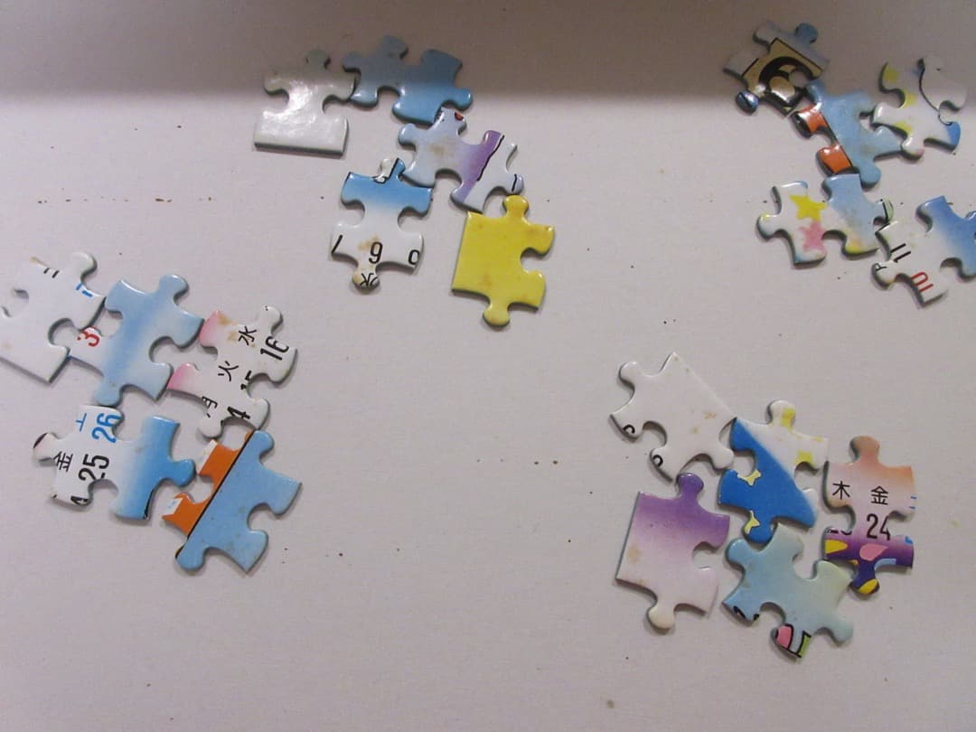 中古品】スヌーピーカレンダージグソーパズル 1994年版 1000ピース