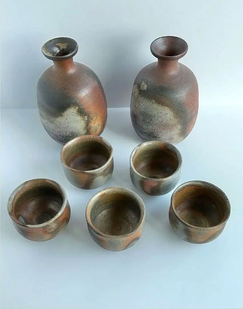 備前焼　酒器揃い(徳利２本、ぐい呑５個)セット