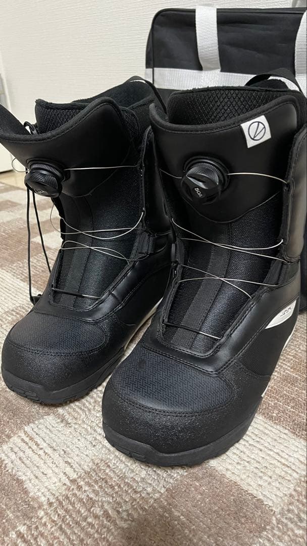 【LASTARTS】ブラック スノーボードブーツ 28.5~29 cm