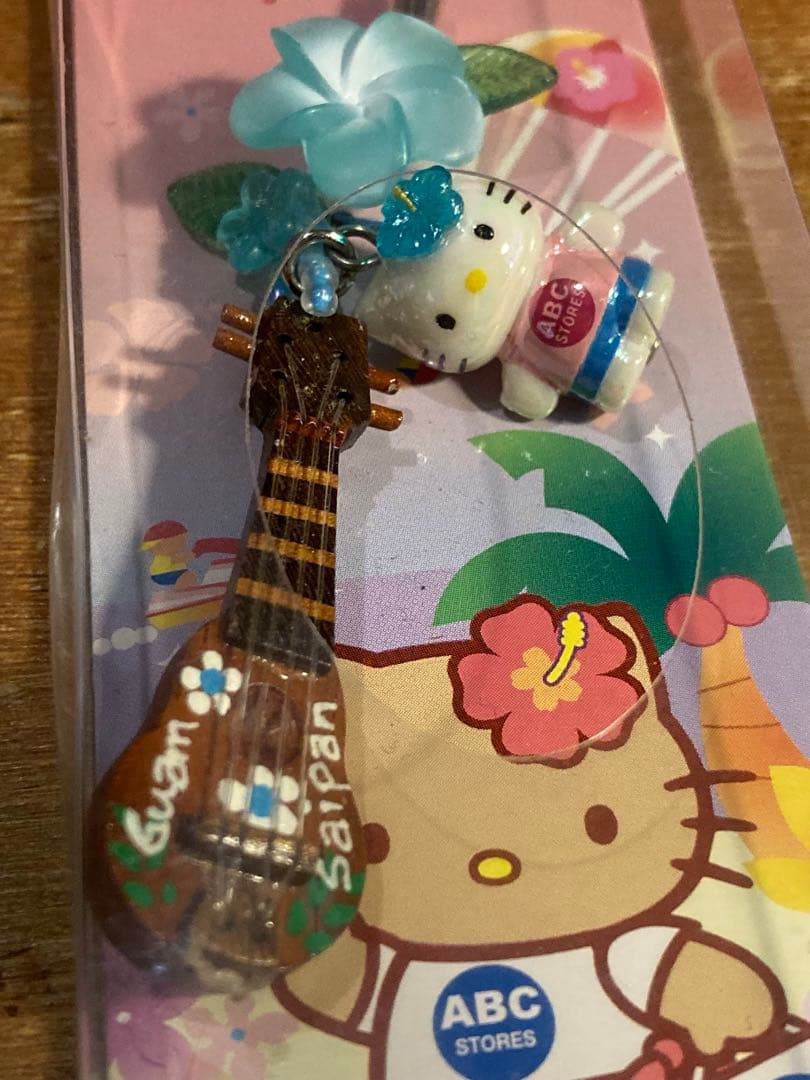 HELLO KITTY ハローキティ キティちゃん 日焼け ハワイ グアム