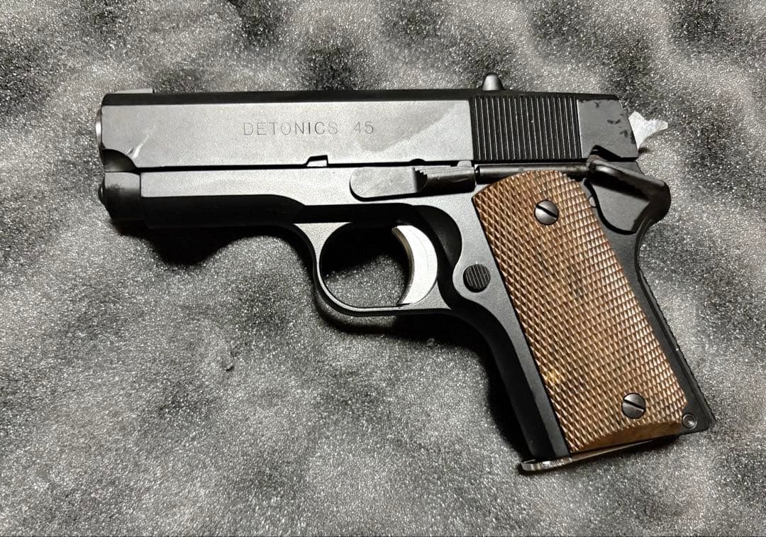 東京マルイ　デトニクス.45 コンバットマスター