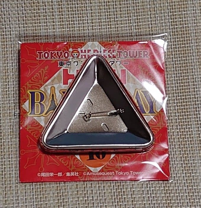 東京ワンピースタワー トンガリ BIRTHDAY 缶バッジ トラファルガー・ロー