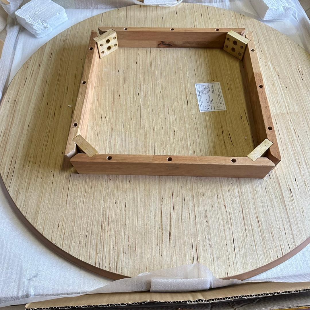 ダイニングテーブル　(約)幅90×奥行90×高さ70cm