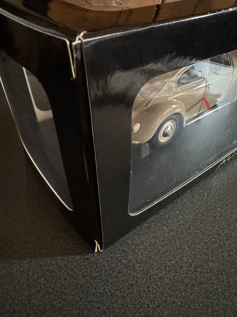 オートアート1/18 Volkswagen Beetle 1200