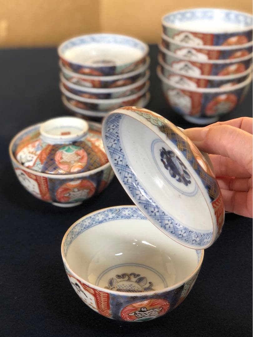 《レ》伊万里 錦手 蓋茶碗8客 金彩 時代 木箱　251104う3