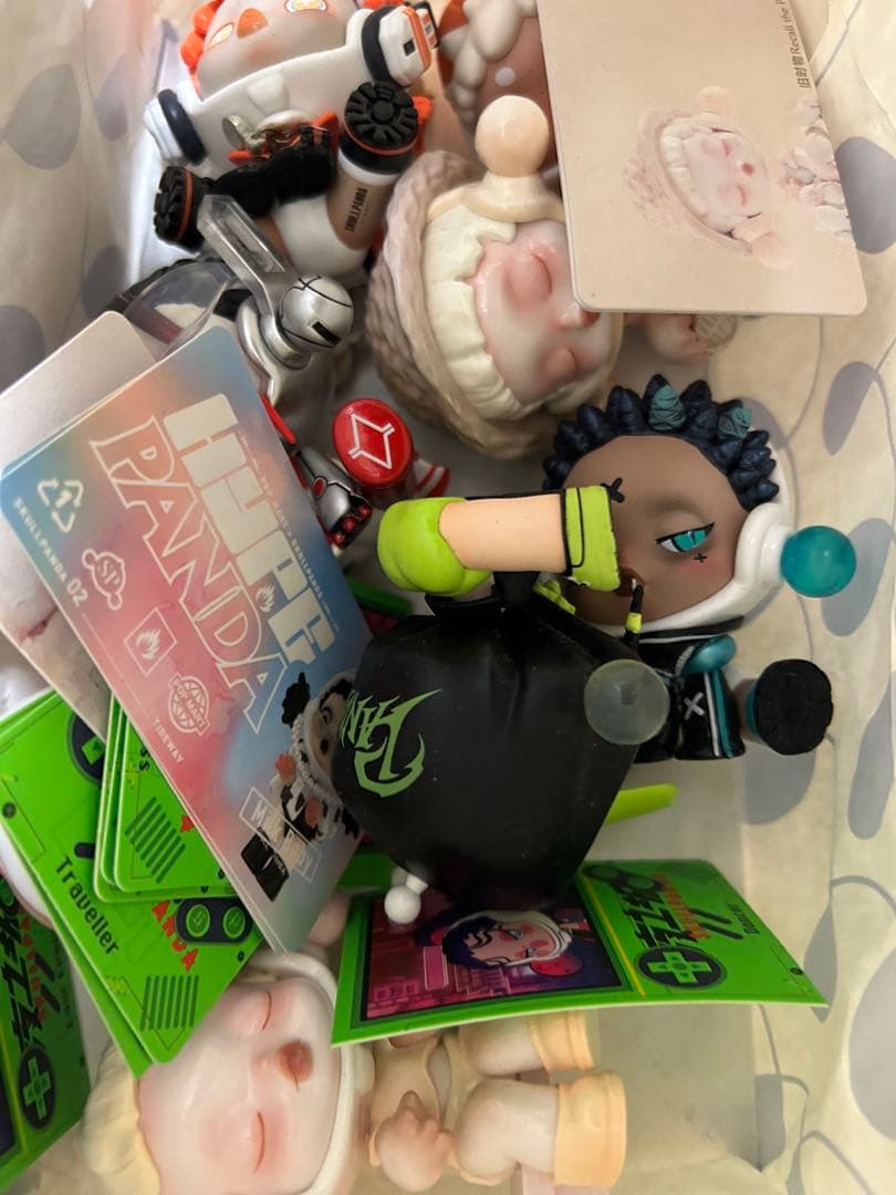 アニメグッズ ノンジャンル 2000点以上 まとめ売り 一点のみ！