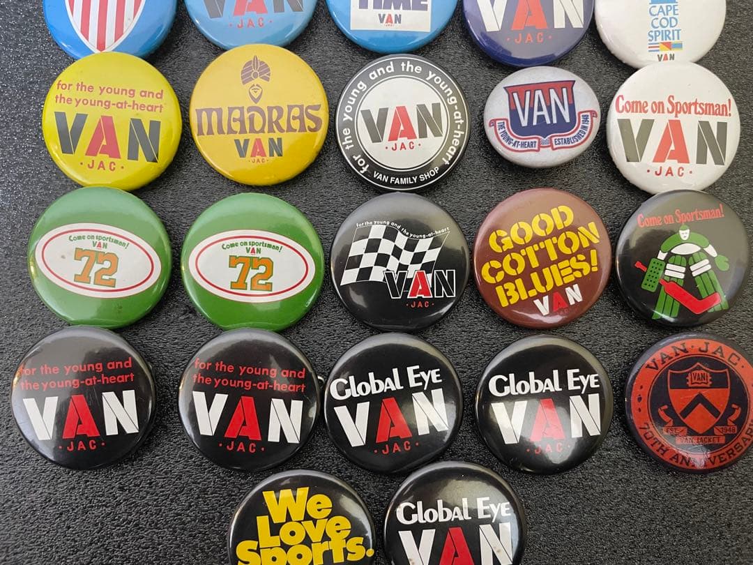 32個セット】VAN JAC 缶バッジ - メルカリ
