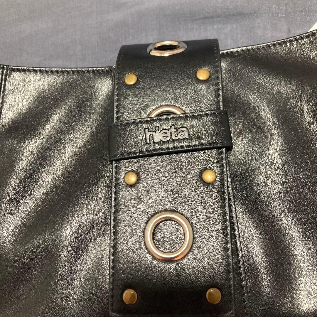 hieta ショルダーバッグ 黒