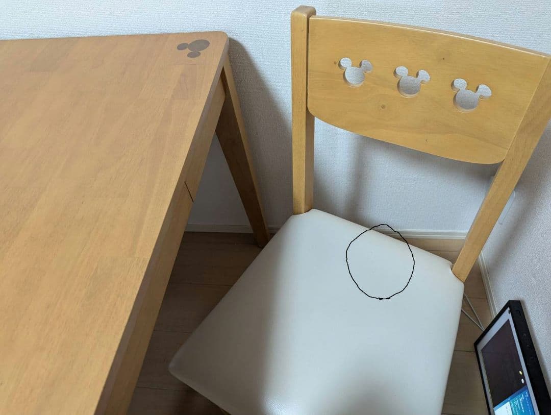 【ディズニー】ベルメゾン　ダイニングテーブル　セット