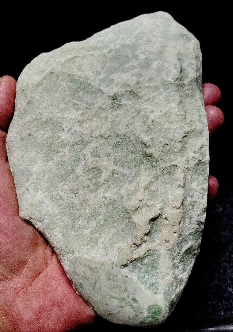 ☆翡翠原石☆糸魚川硬玉【横川・カット〜磨き❶1.1kg】