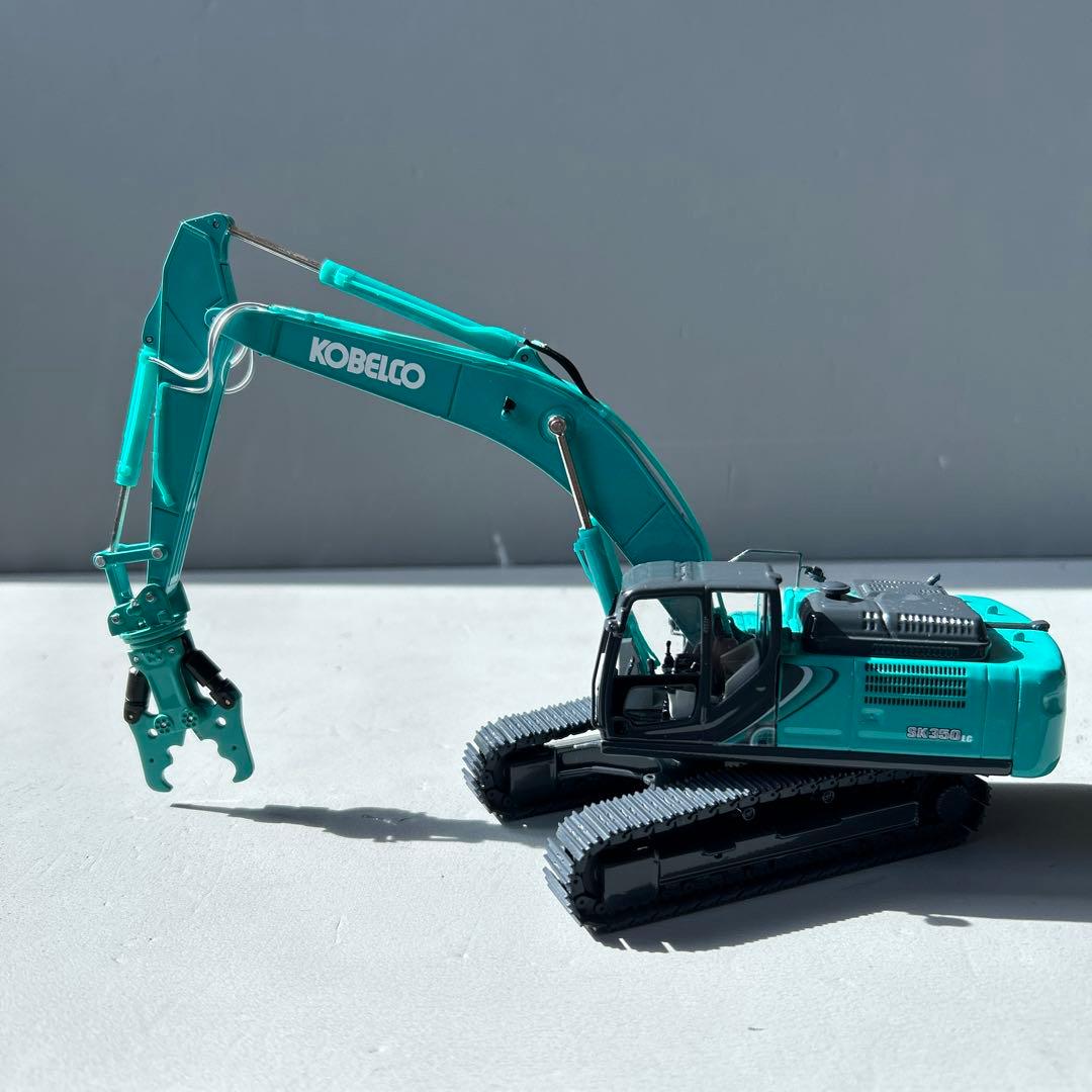 建機 1/43 コベルコ SK350 LC -8 黒ロゴ42Conrad 1/50 Kobelco SK 850