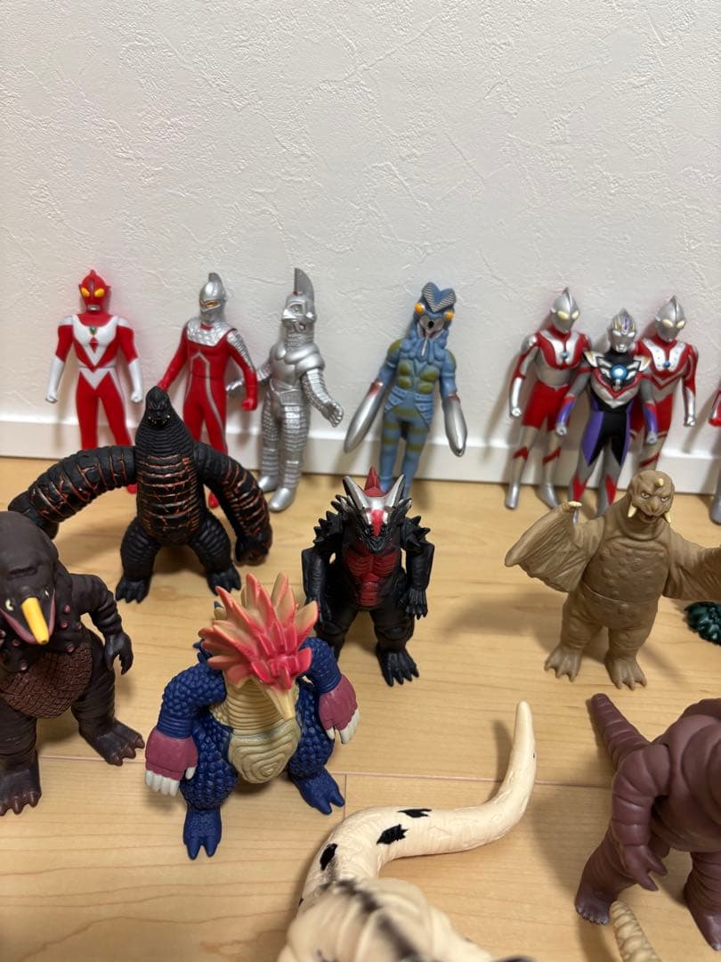 ウルトラマン　怪人　怪獣　その他　ソフビ　56体