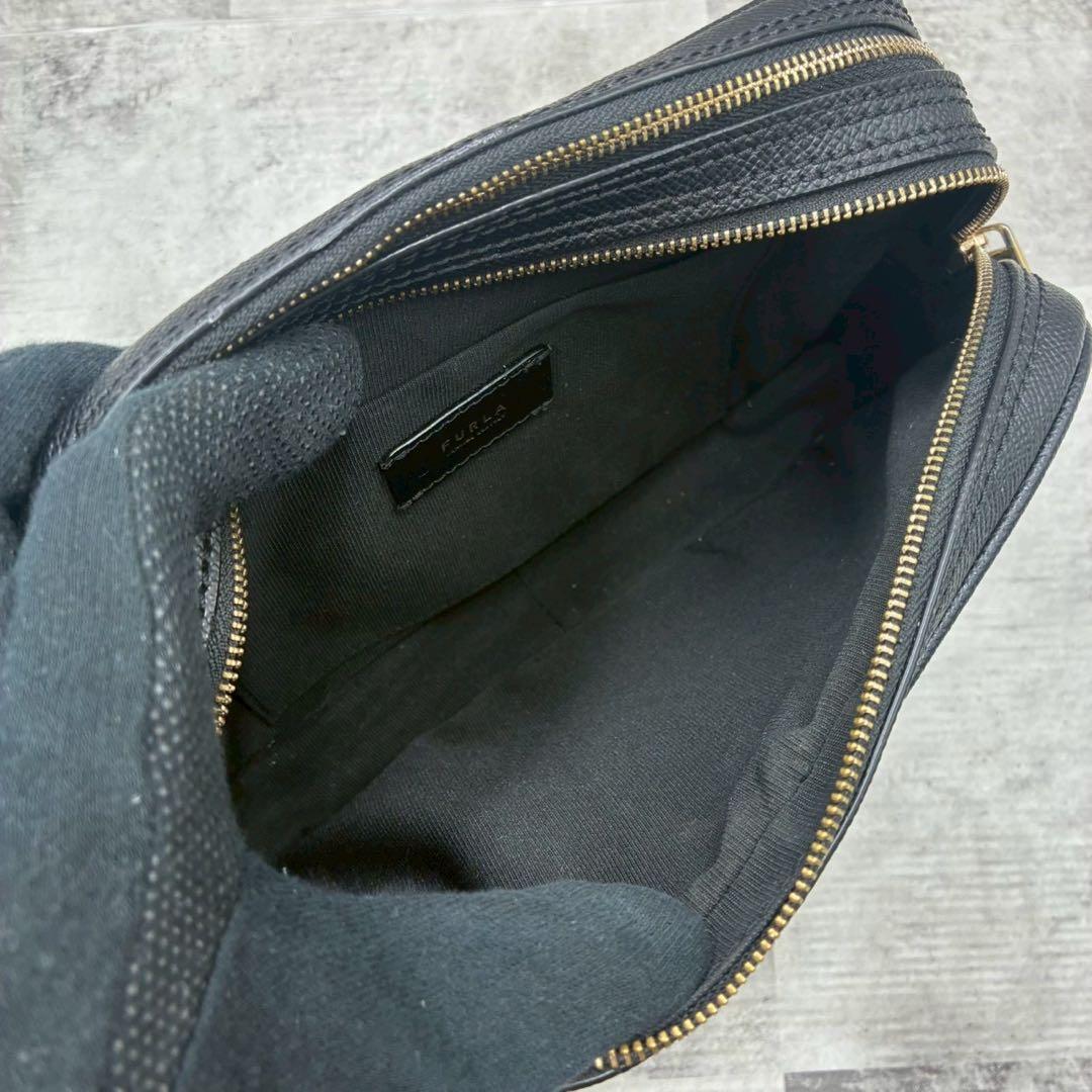 美品 フルラ リリー Wファスナー カメラバッグ ショルダーバッグ クロスボディ