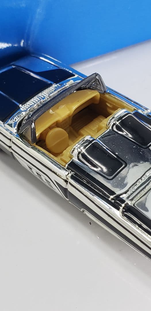 K·B toys限定 ホットウィール 'メタル 仕様 1/64 ミニカー 2台