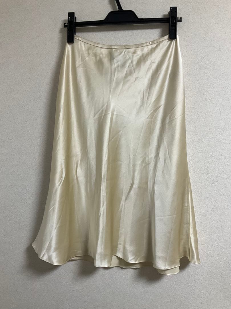 Itami　ラルフローレン　シルク　フレアスカート　赤　白　セット