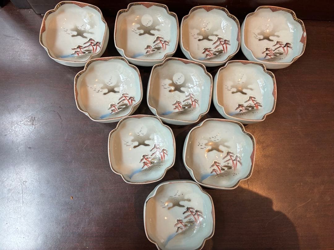 陶製の 小さな 乳鉢 臼 あるいは中国の化粧道具 古道具 アンティーク