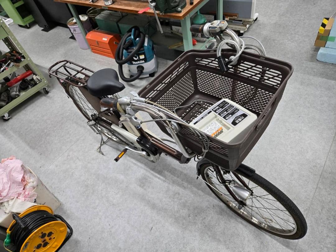 都内引取希望　電動アシスト自転車　ブリジストン　アンジェリーノ