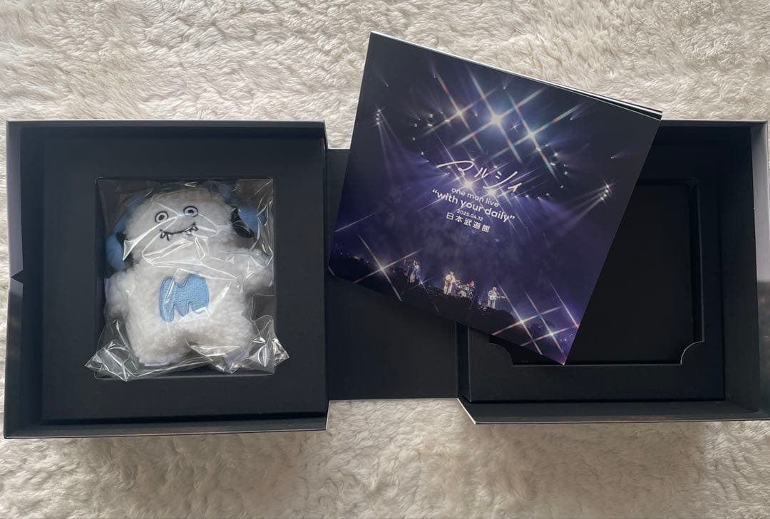 マルシィ　心の奥に潜む怪獣&BOXのみ