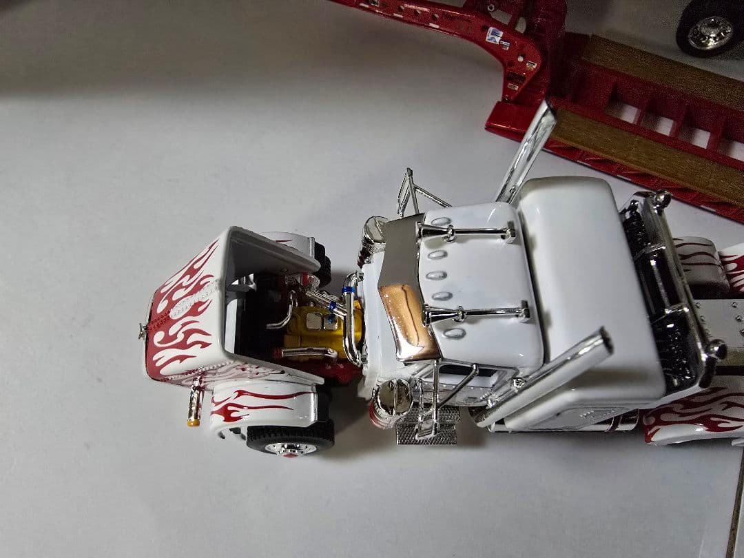 専用 Peterbilt389 重機運搬