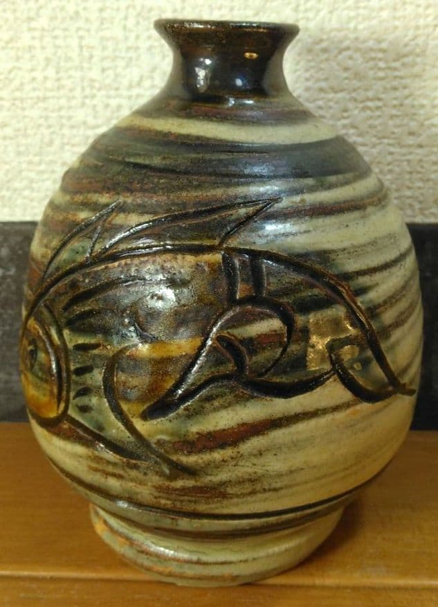 人間国宝 金城次郎 壷屋焼 徳利 栞 共箱 美品 壺屋焼 やちむん 笑魚紋徳利