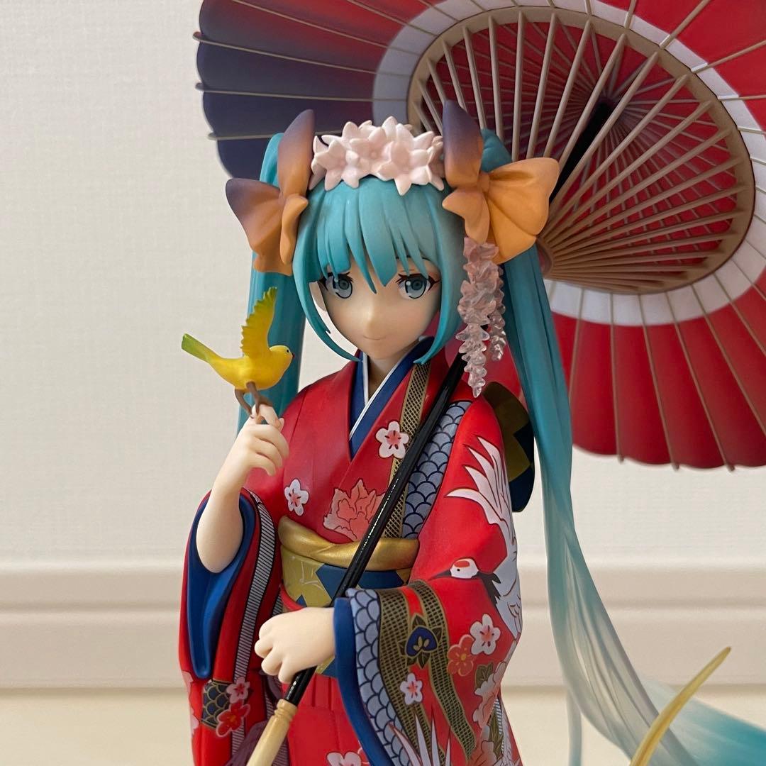 初音ミク 花色衣 1/8フィギュア ストロンガー 和服