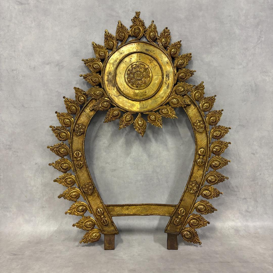 アーチ型光背フレーム／仏像・宗教像用 背面装飾 金属製 アーチ型光背フレーム／仏像・宗教像用 背面装飾 金属製