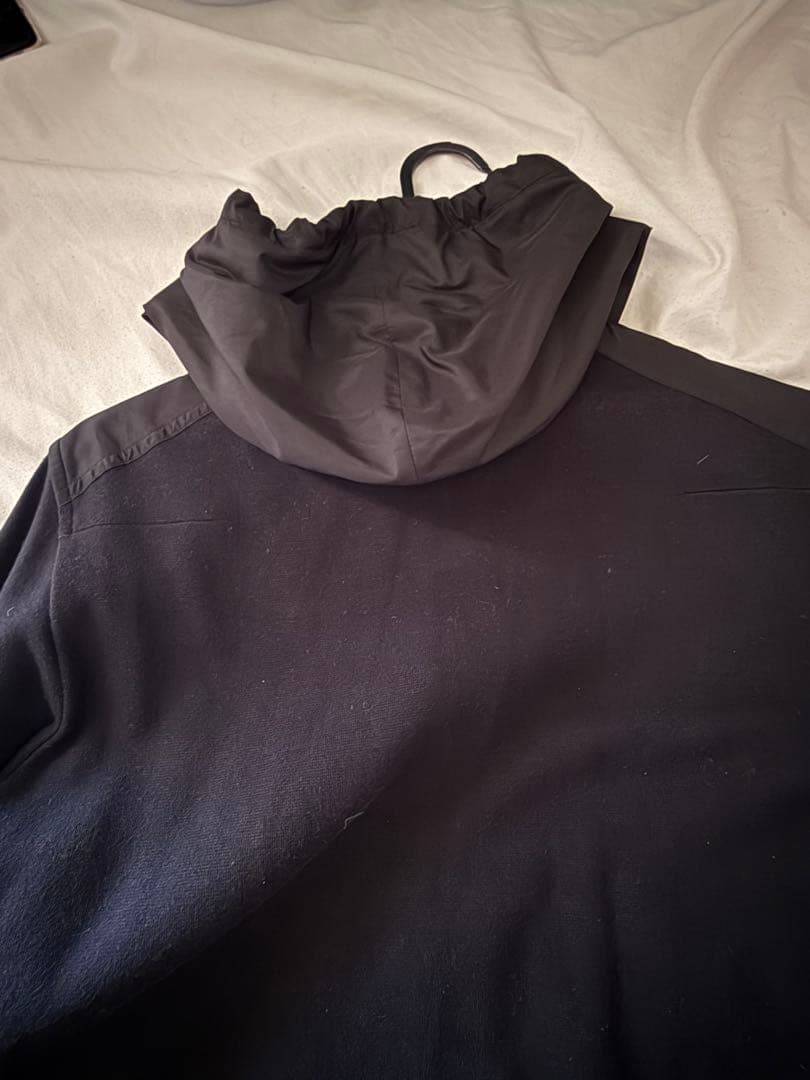 Dior ブラック パーカー