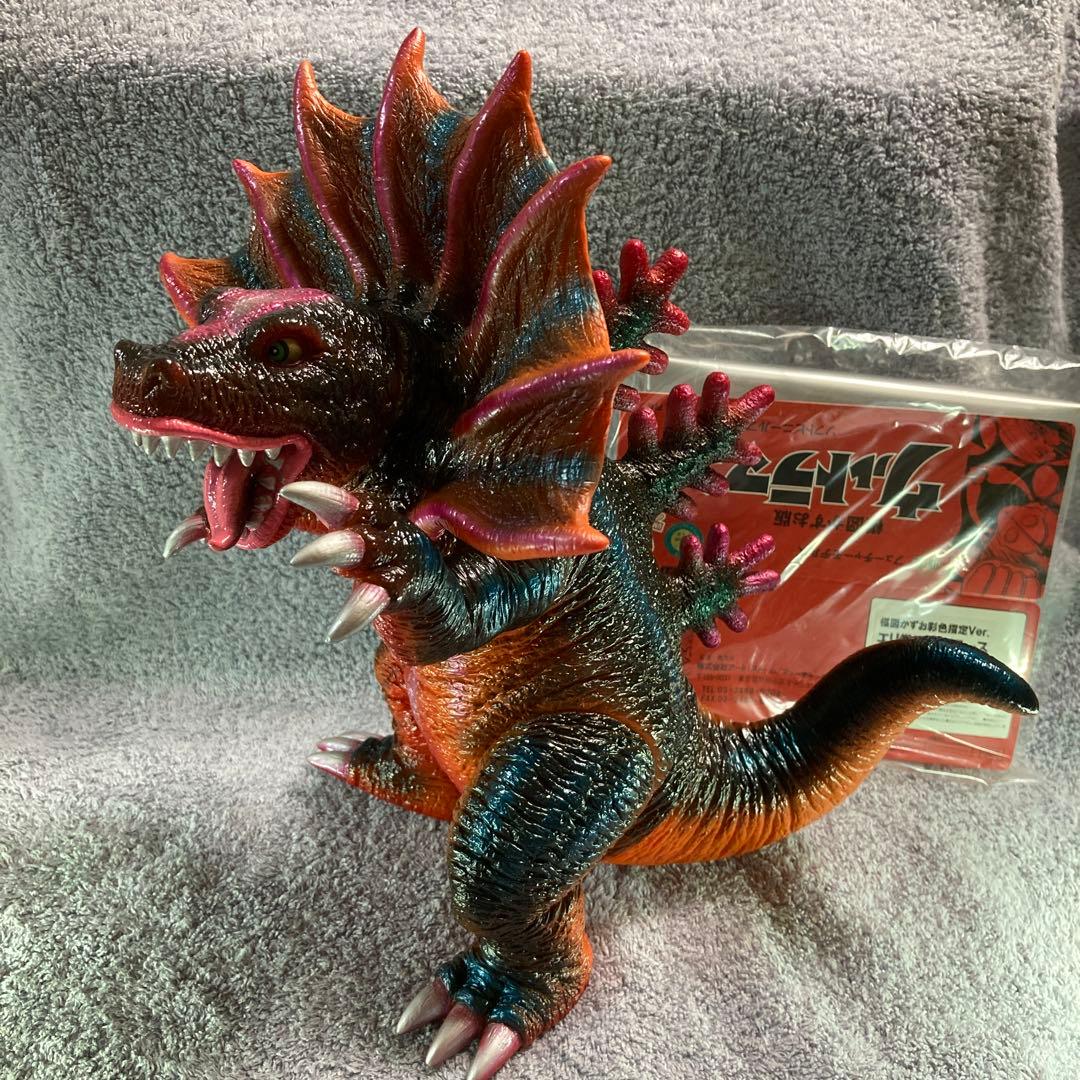 b*l様 フューチャーモデルズ　楳図かずお　彩色指定バージョン　ジラース