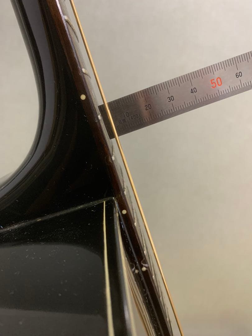 T*i様 【傷あり】K. Yairi エレアコ 型番不明 サウンドホール無し 黒