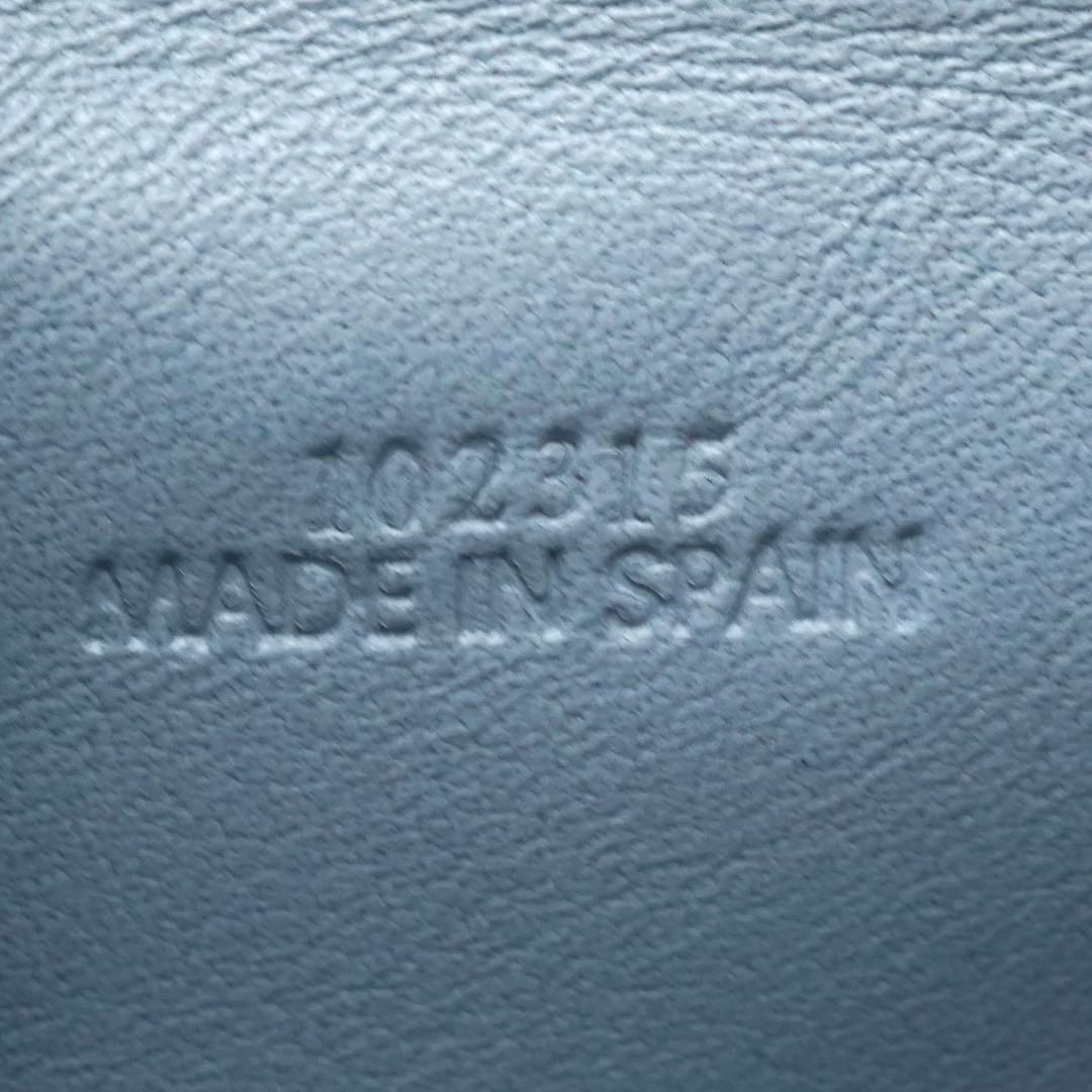 ✨新品未使用✨　LOEWE ミニ財布　バーティカルウォレット　アナグラム　水色