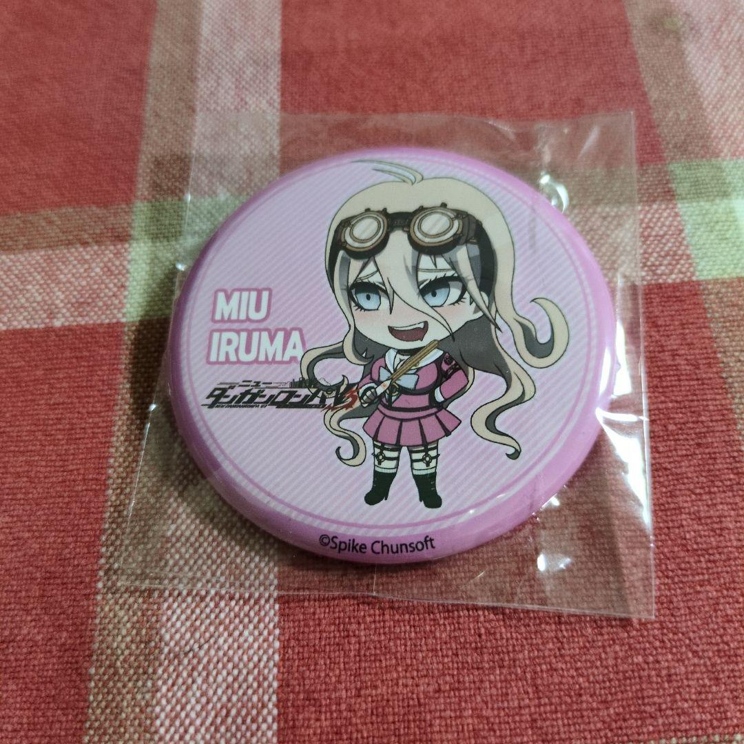 ダンガンロンパ 入間美兎 缶バッジ - メルカリ