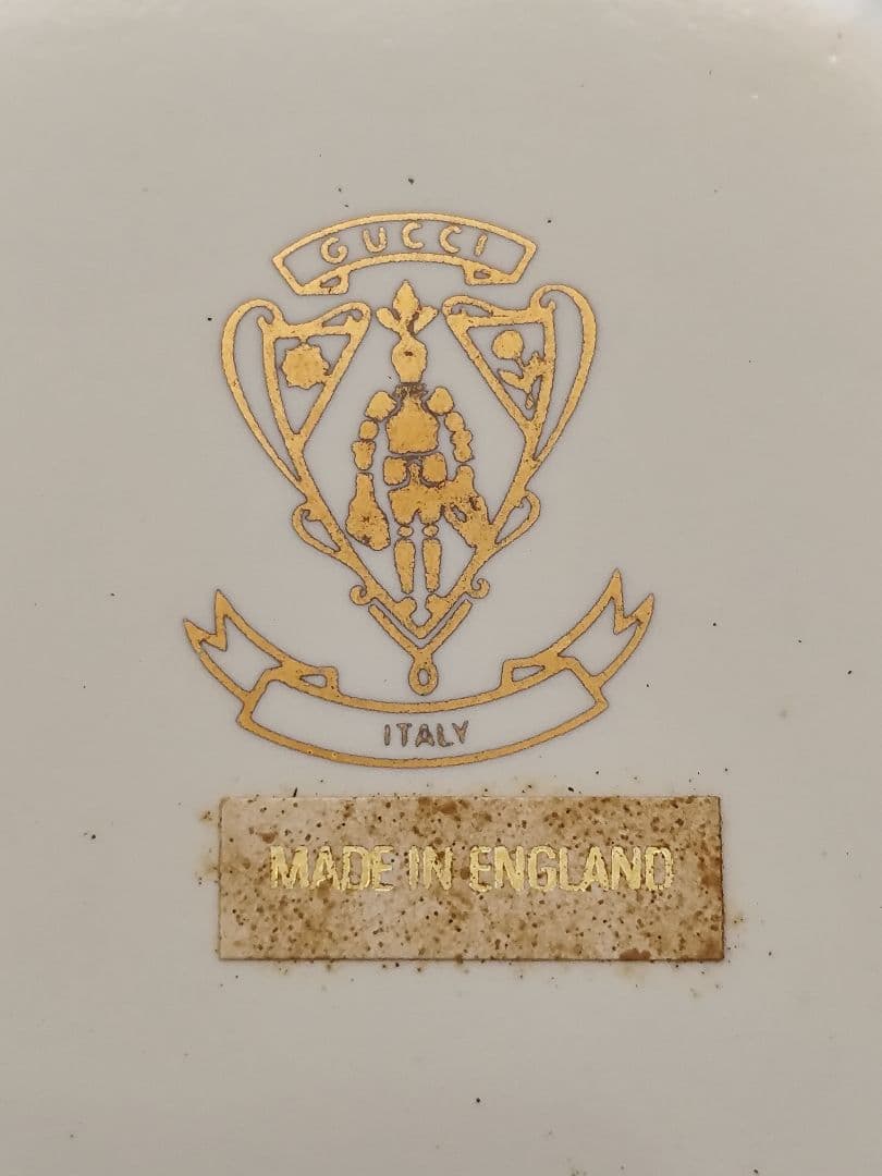 超希少] GUCCI 灰皿 アッシュトレイ サンモトヤマ 証明書付き - メルカリ