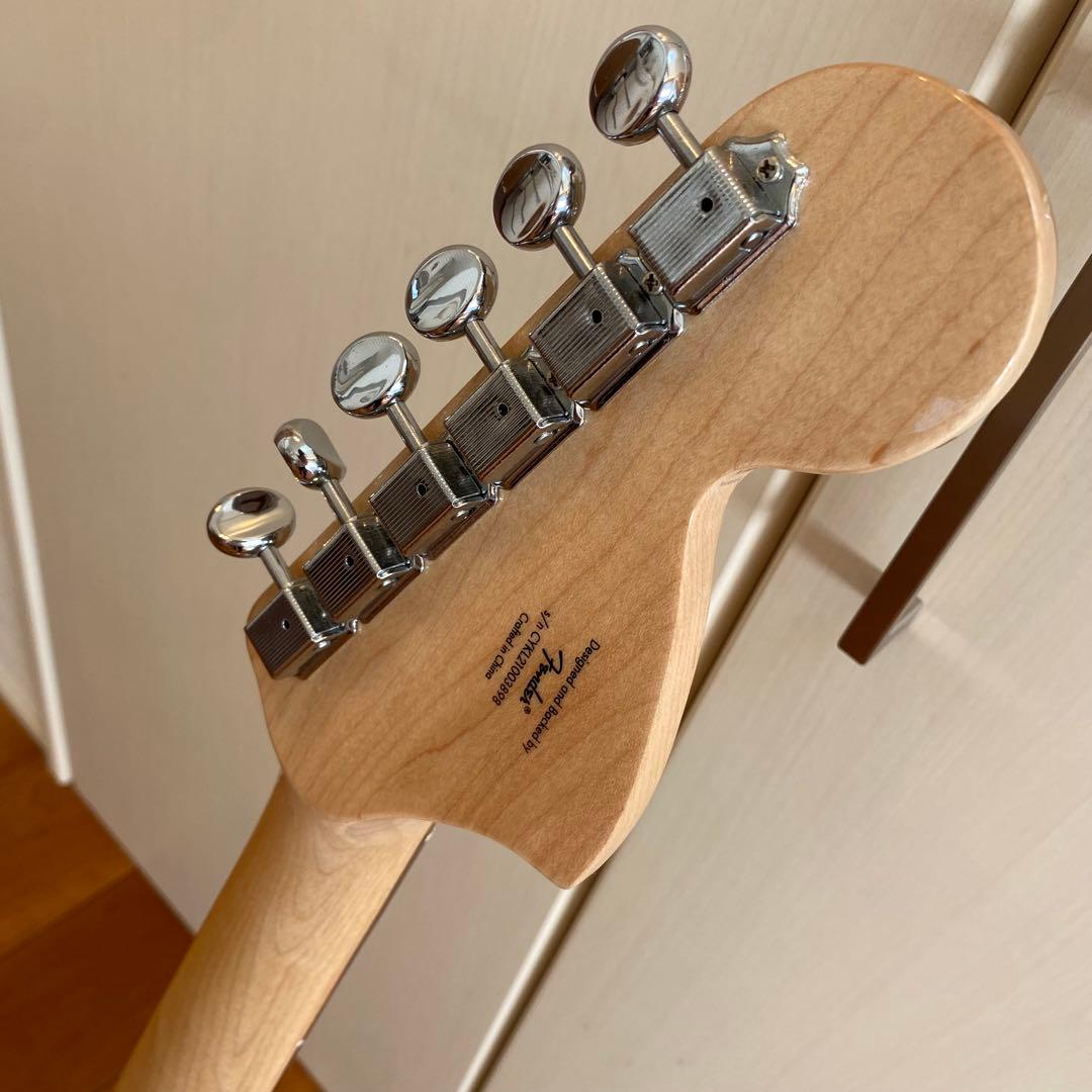 美品★squier super sonic スクワイヤー　スーパーソニック