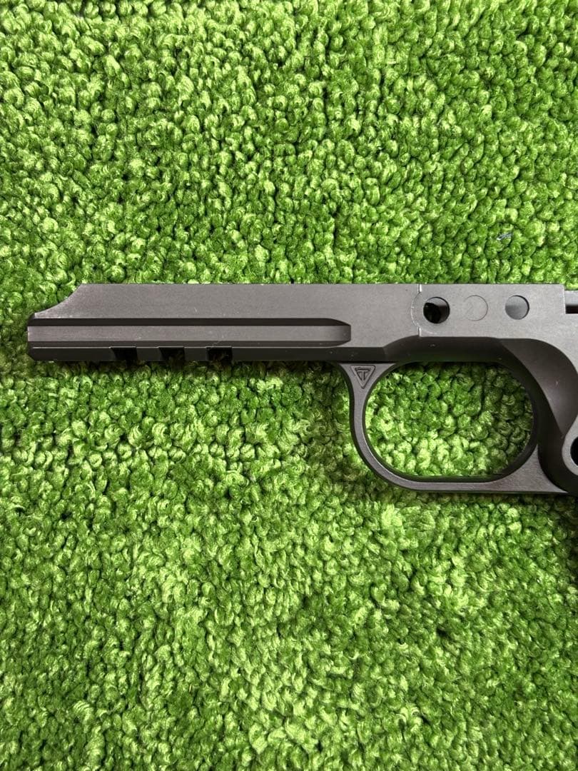 サイドアームズ タニオ・コバレールドフレーム フロントチェッカータイプ