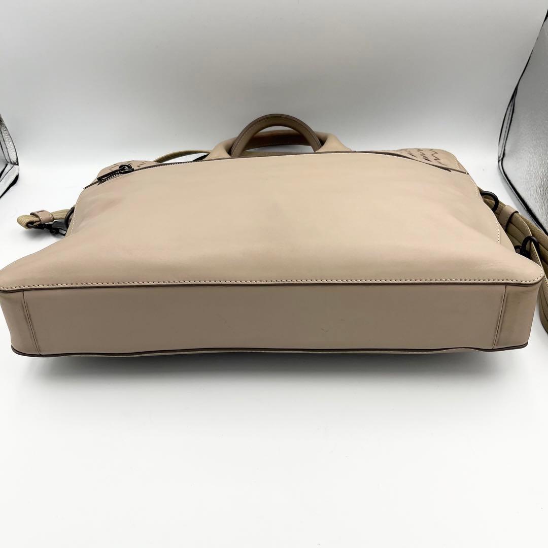 【美品】BOTTEGA VENETA ビジネスバッグ 2way 希少カラー