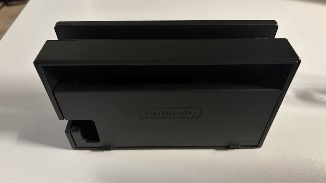 Nintendo Switch 本体 黒 ドック付き