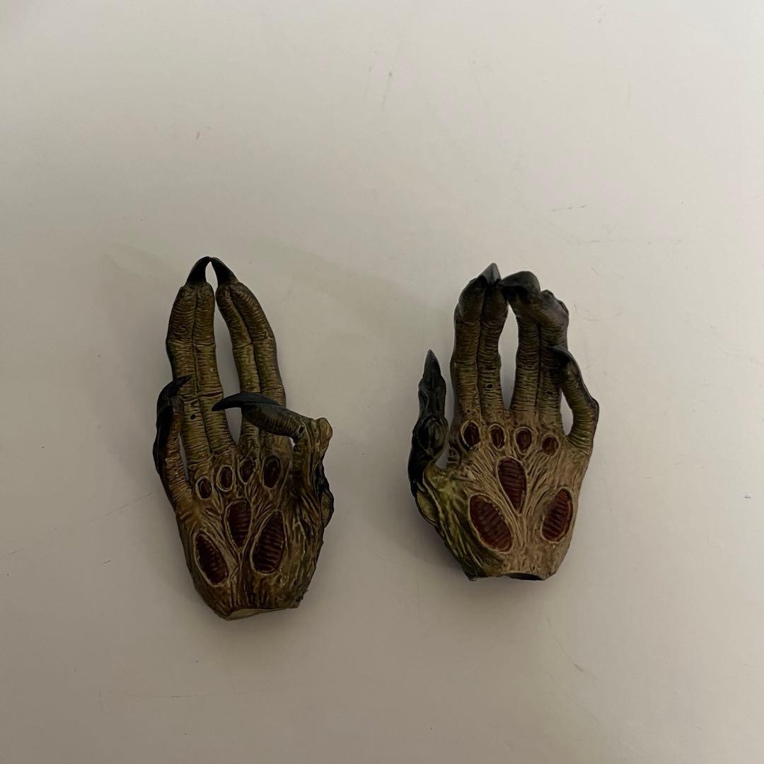 希少 AVP2 コレクターズBOX プレデリアン ダメージ版 1//6