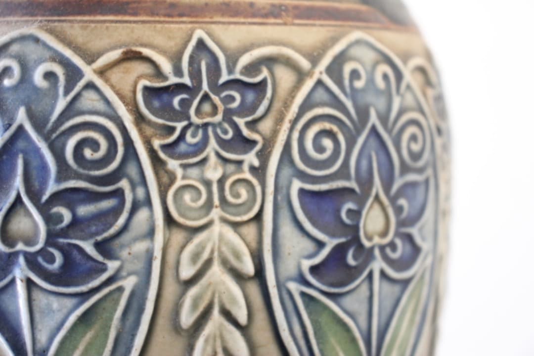 アンティーク　ロイヤルドルトン　アール・ヌーヴォー　花瓶　フラワーベース