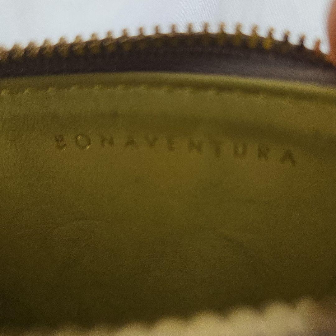 ボナベンチュラ ミニジップウォレット シュリンクレザー グレージュ x イエロー