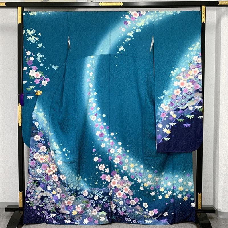 511z31.帯締め〇金通し 振袖 地紋 桜 菱 地紙 青緑〇美品