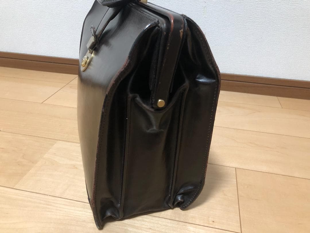 ココマイスター COCOMEISTER 3つマチ ダレスバッグ ダークブラウン