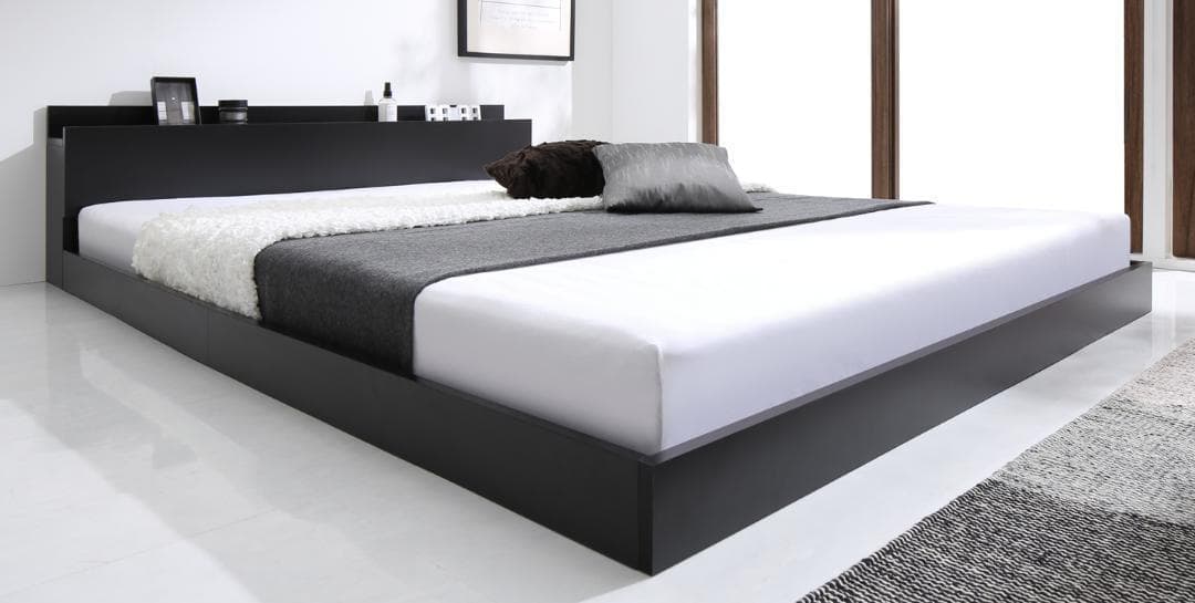 【たらこ】新品 送料込 シングルベッド マットレス付 棚 コンセント付