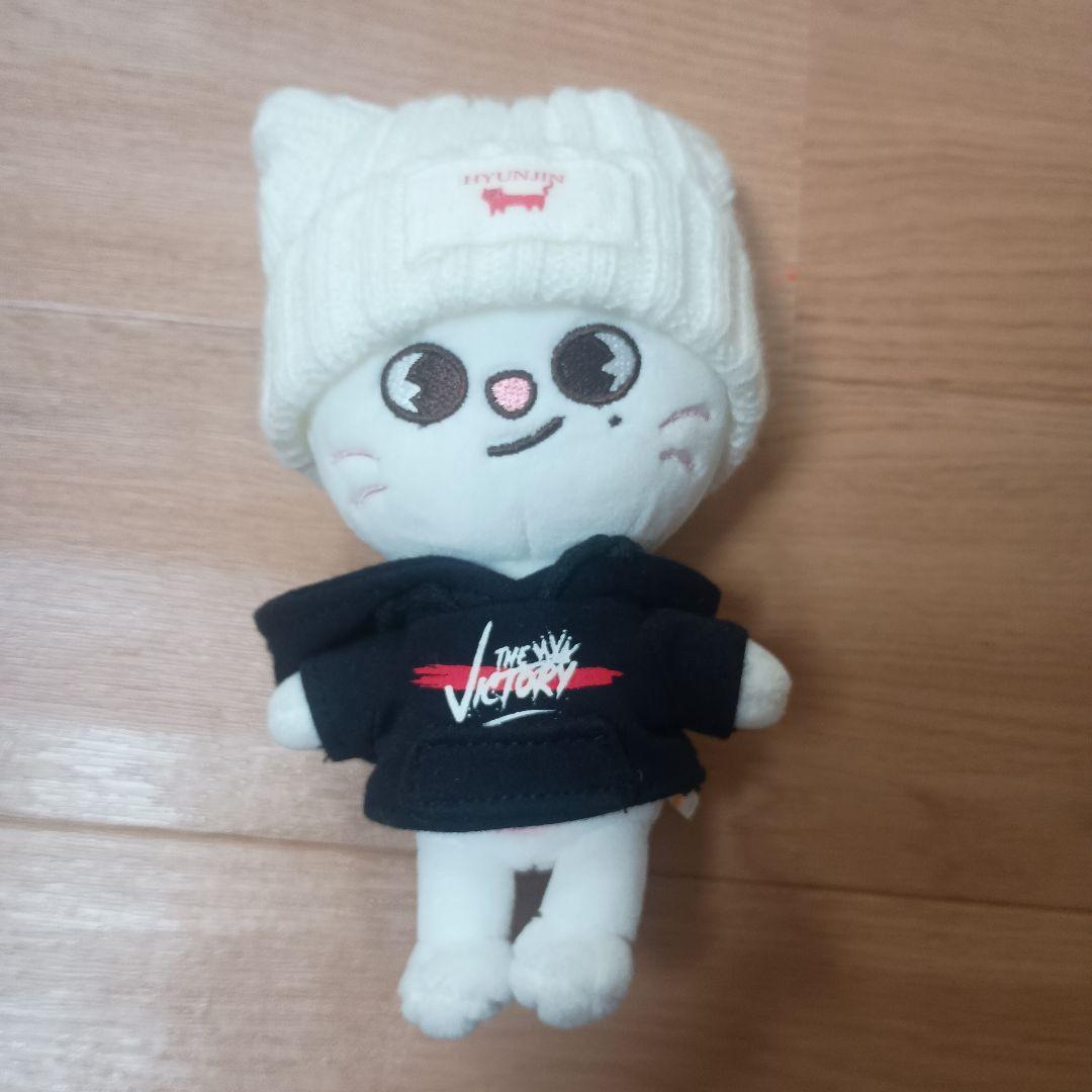 straykids ヒョンジン ジニレット ぬいぐるみ - メルカリ