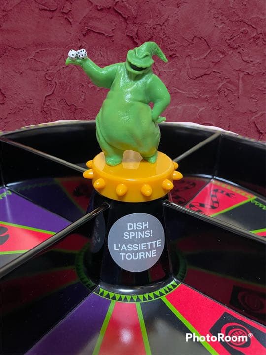 ナイトメアビフォアクリスマス　ブギー　ルーレット　皿　ハロウィン　ヴィランズ